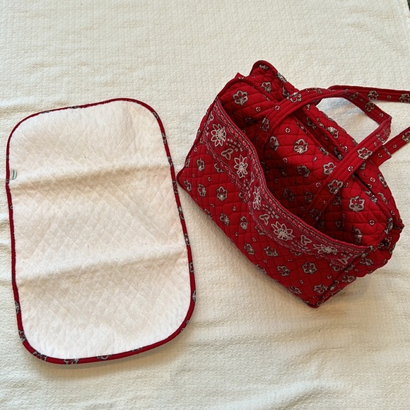 Stylish andFunctional Bandana Print Diaper Bags for Parents Stylish andFunctional Bandana Print Diaper Bags for Parents